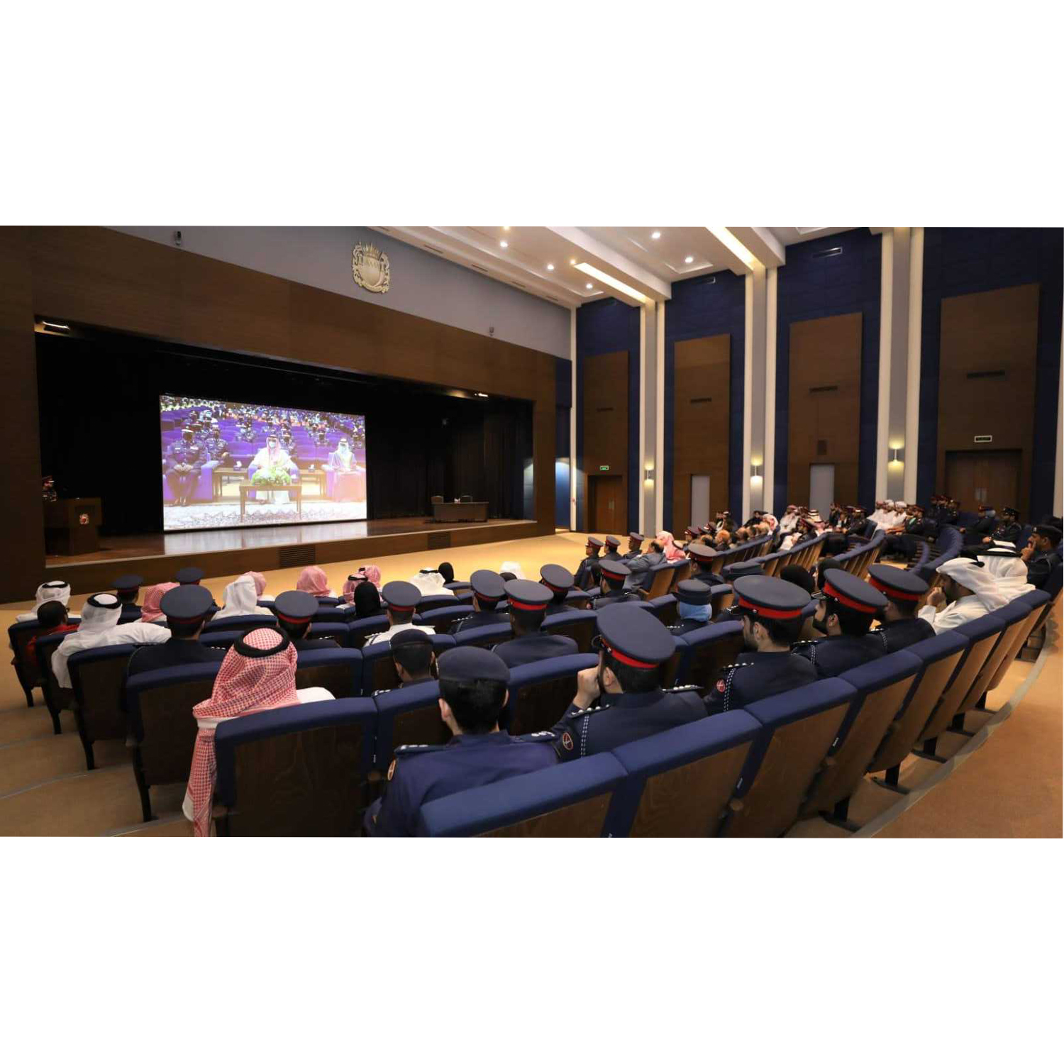 الأكاديمية الملكية للشرطة تنظم يوم التهيئة للطلاب المقبولين في برامج الدراسات العليا<